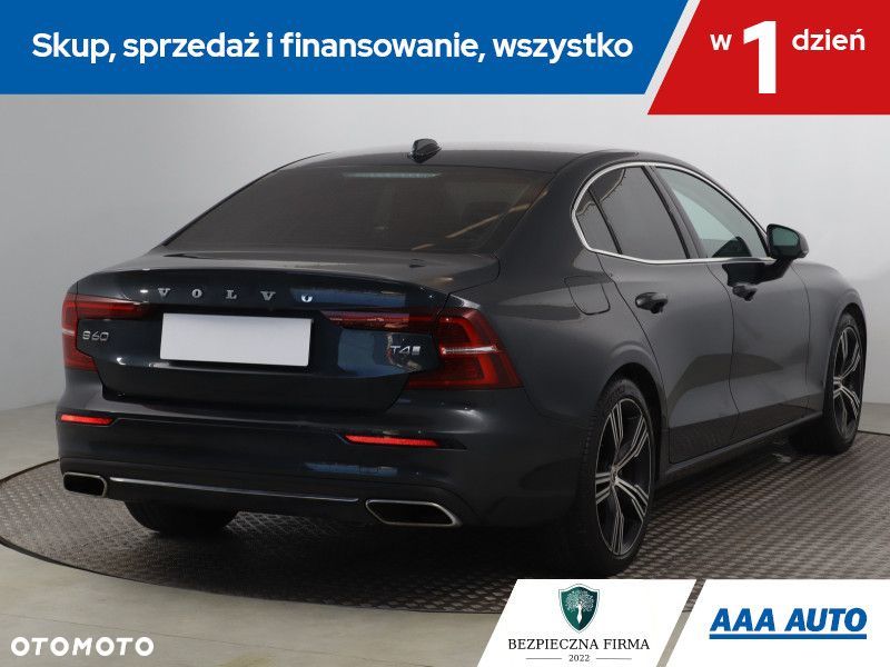 Volvo S60 - 7
