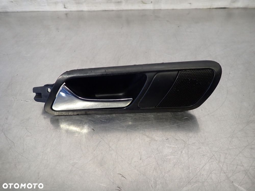 KLAMKA LEWA TYLNA WEWNĘTRZNA VOLKSWAGEN PASSAT B6  3C4839113 - 1