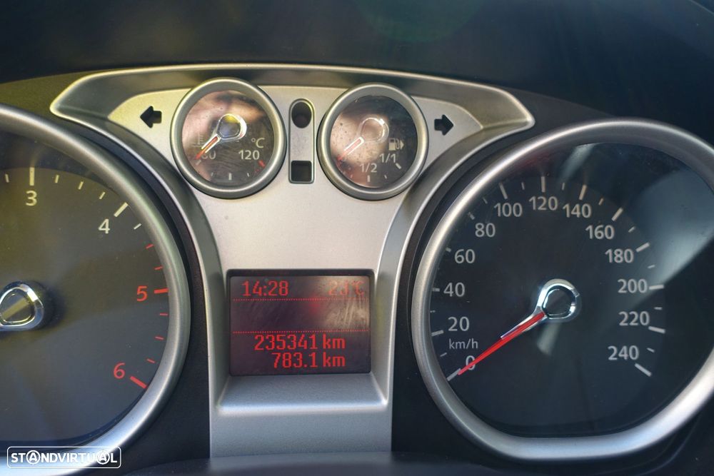 Ford Focus 1.6 TDCi Titanium - 12