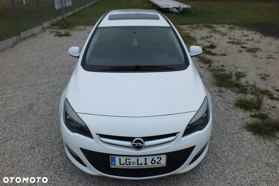 Opel Astra - 10