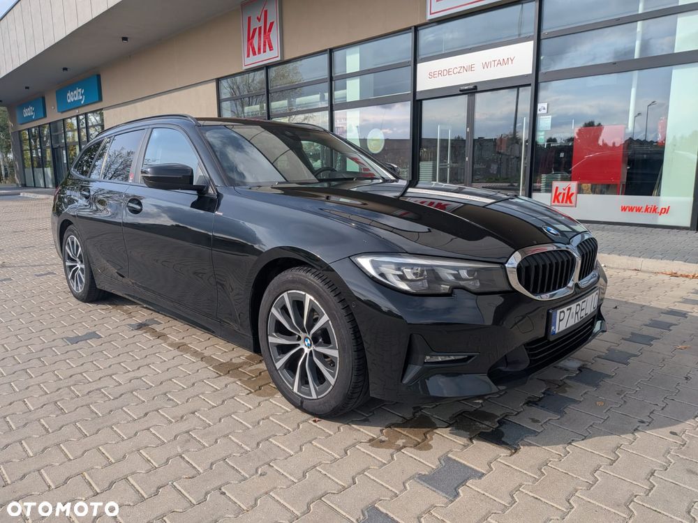 BMW 318I 2021 photo 3