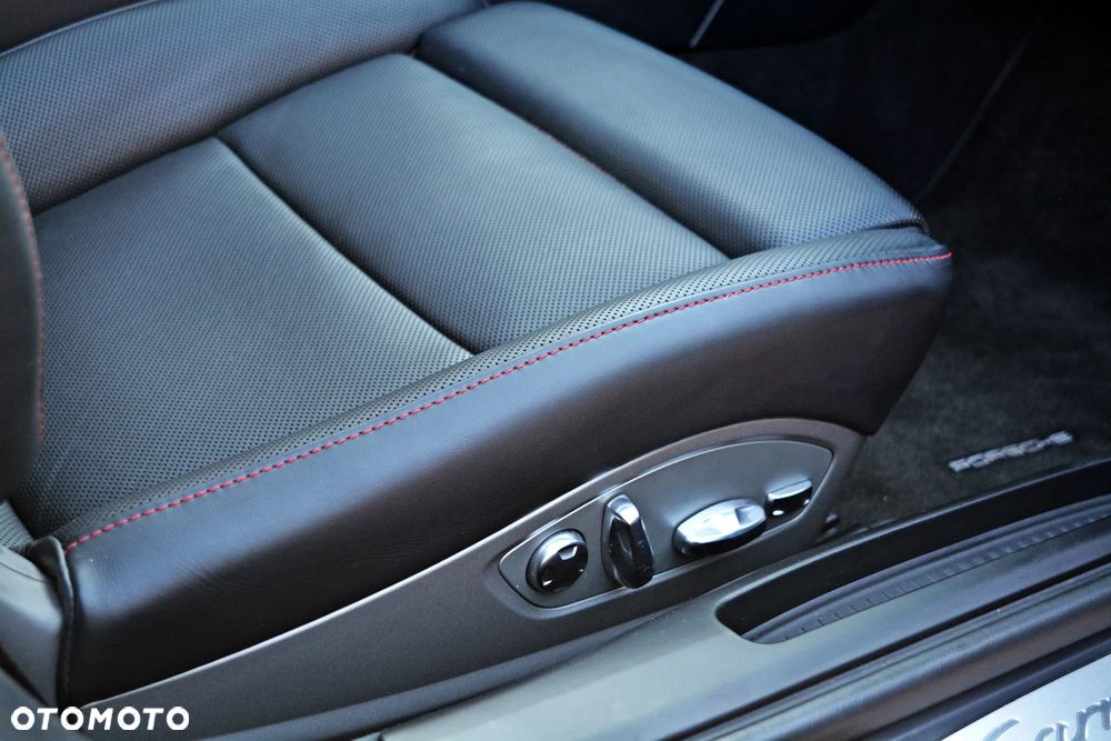 Porsche 911 Carrera S PDK - 9