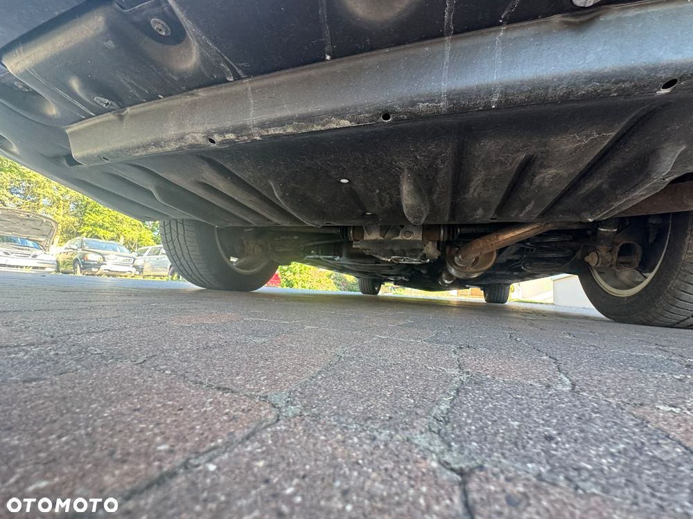Toyota Sienna 3.5 V6 XLE AWD - 10
