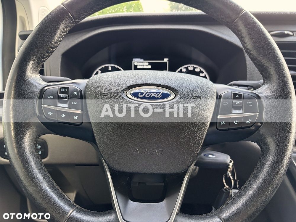 Ford Transit - 22