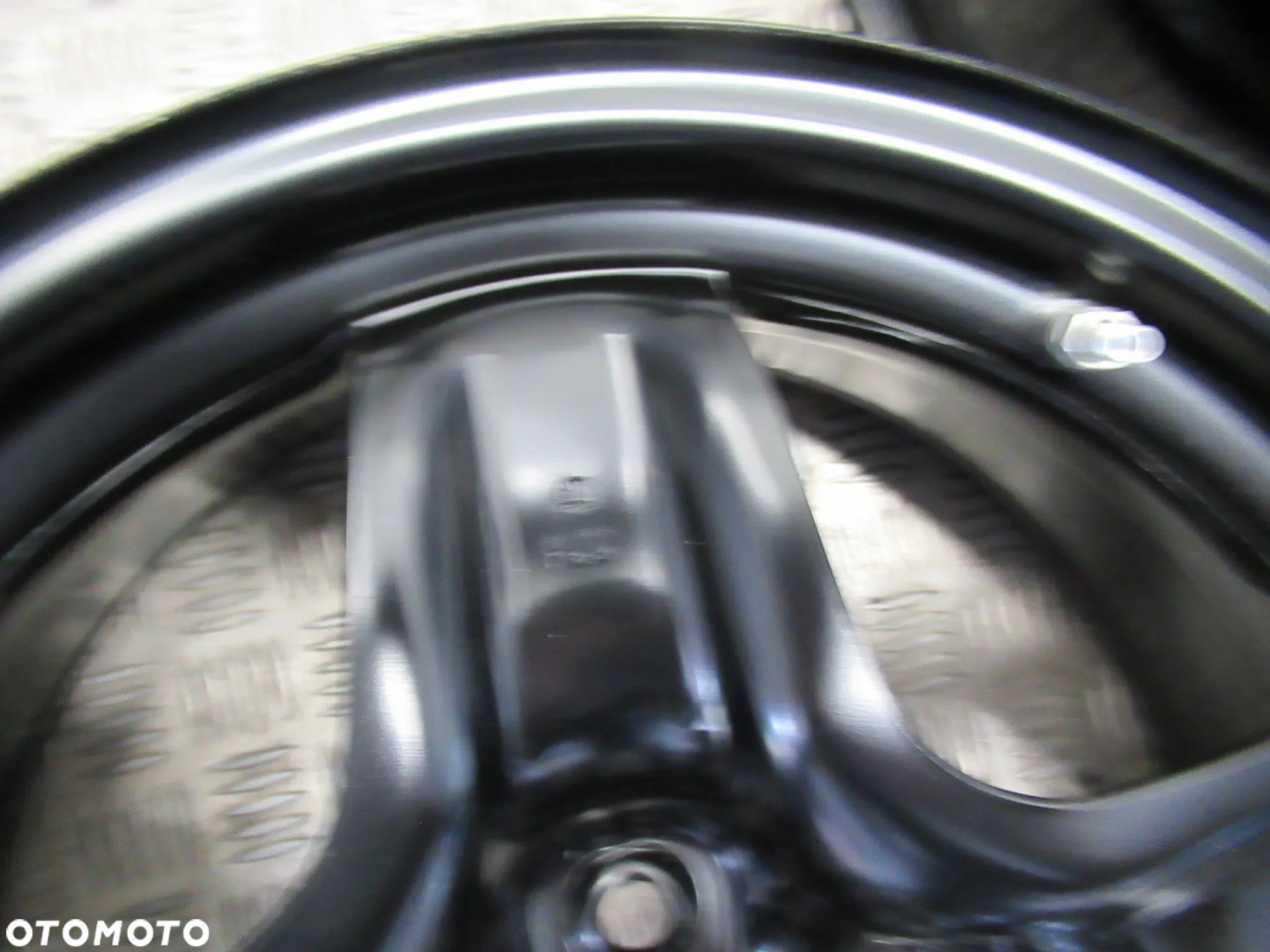NOWE felgi strukturalne Opel Insignia B Astra J Zafira C 7Jx17 et44 5x115 - 6