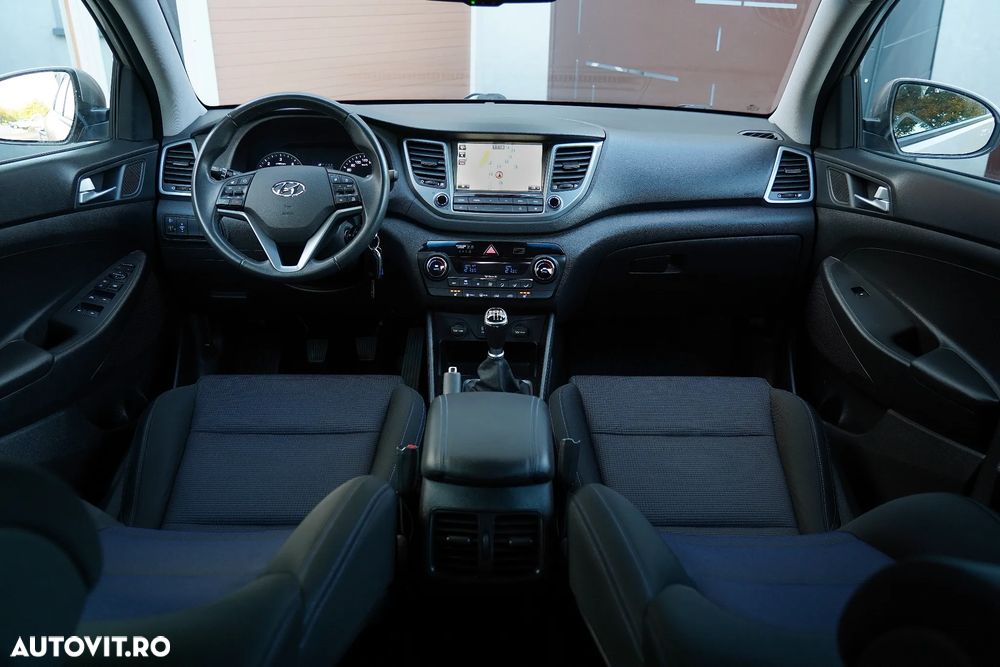 Hyundai Tucson blue 1.7 CRDi 2WD Style - 10