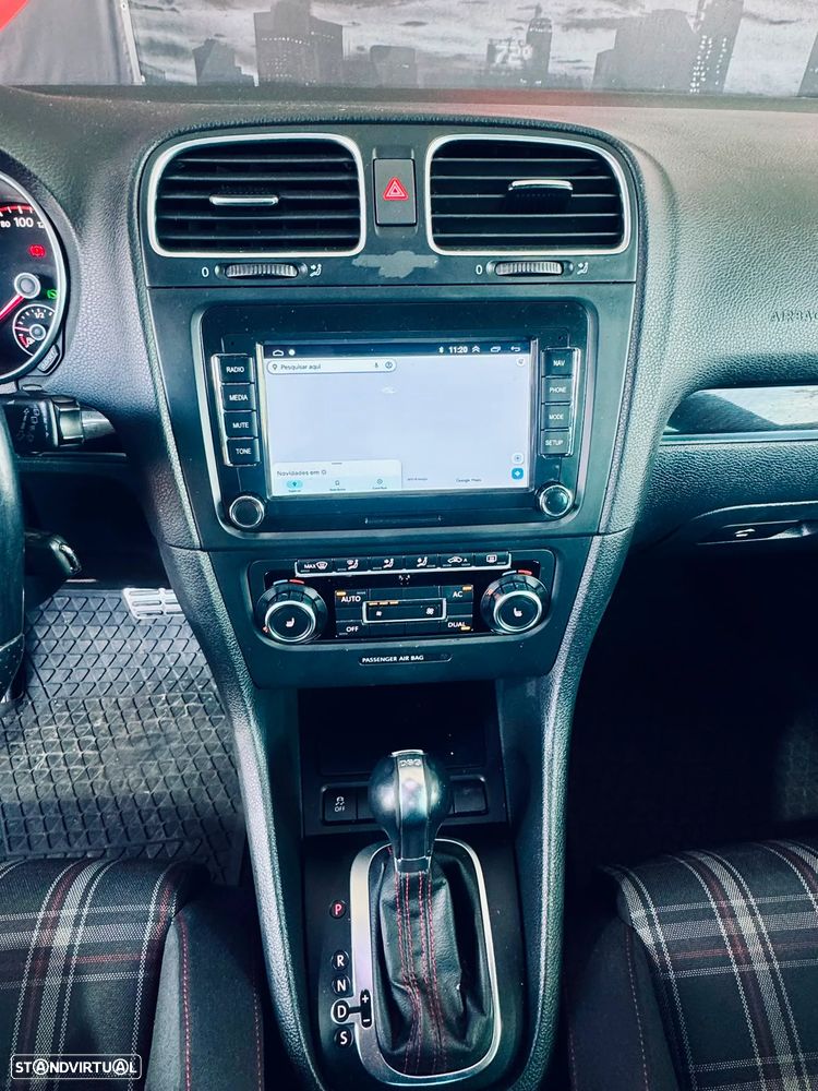 VW Golf 2.0 GTI DSG - 13