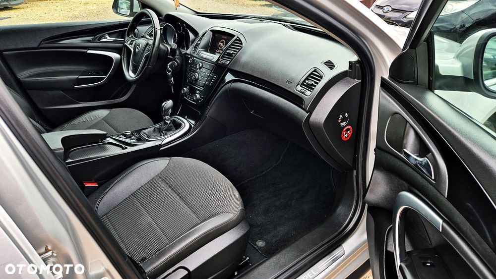 Opel Insignia 1.4 T Cosmo S&S - 36