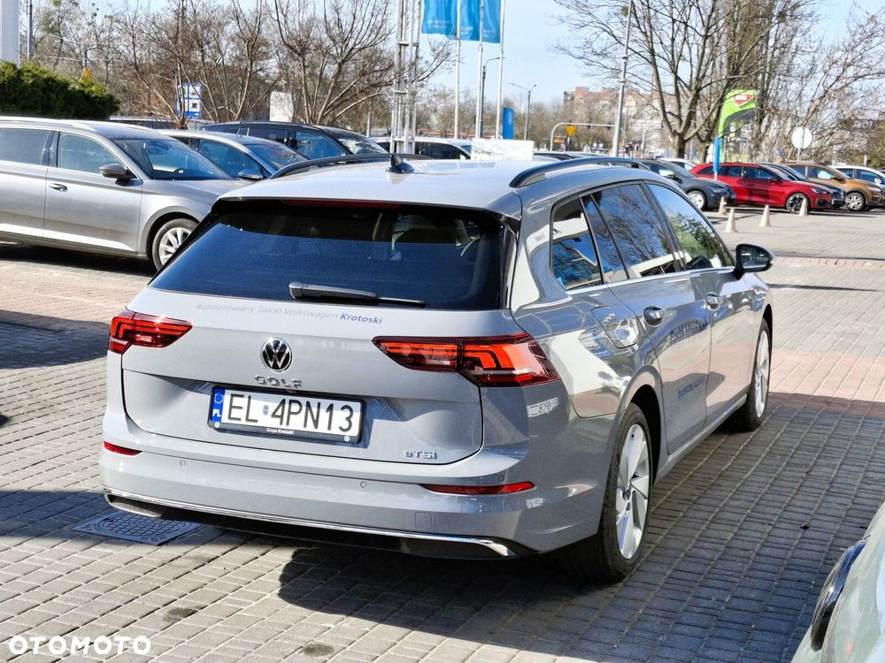 Volkswagen Golf Variant - 9