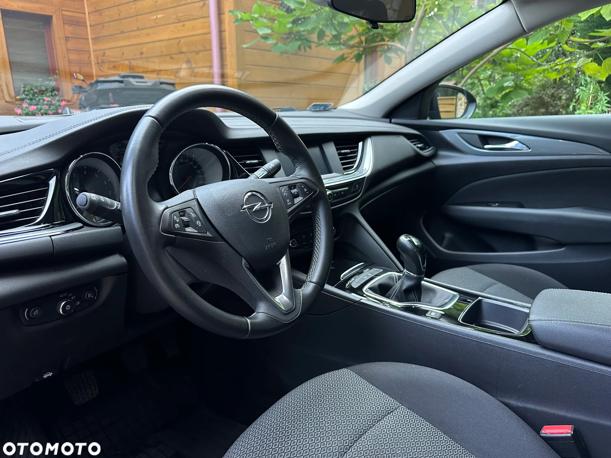 Opel Insignia 1.5 T Enjoy S&S - 13