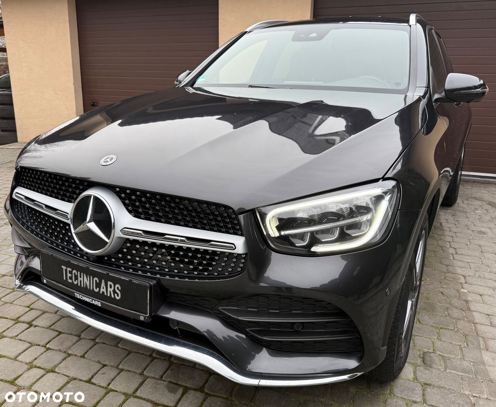 Mercedes-Benz GLC 220 d 4Matic 9G-TRONIC AMG Line - 3