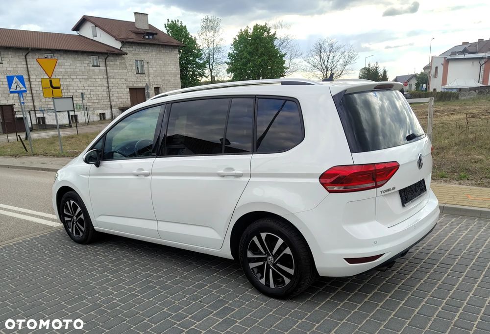 Volkswagen Touran 2.0 TDI SCR UNITED - 8