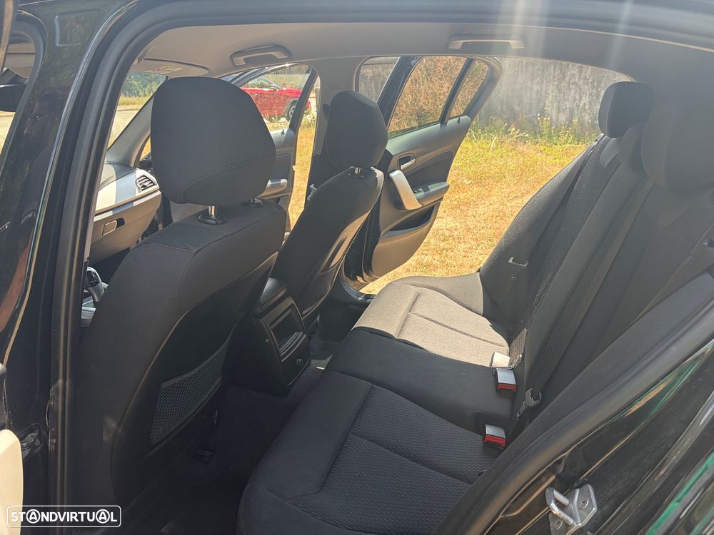 BMW 116 d Aut. Advantage - 9
