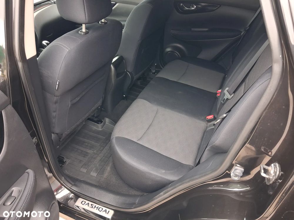 Nissan Qashqai 1.2 DIG-T N-Connecta - 12