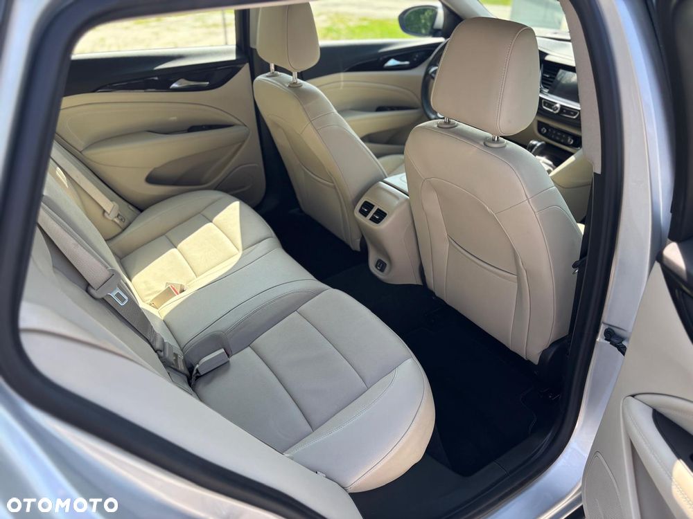 Opel Insignia - 33