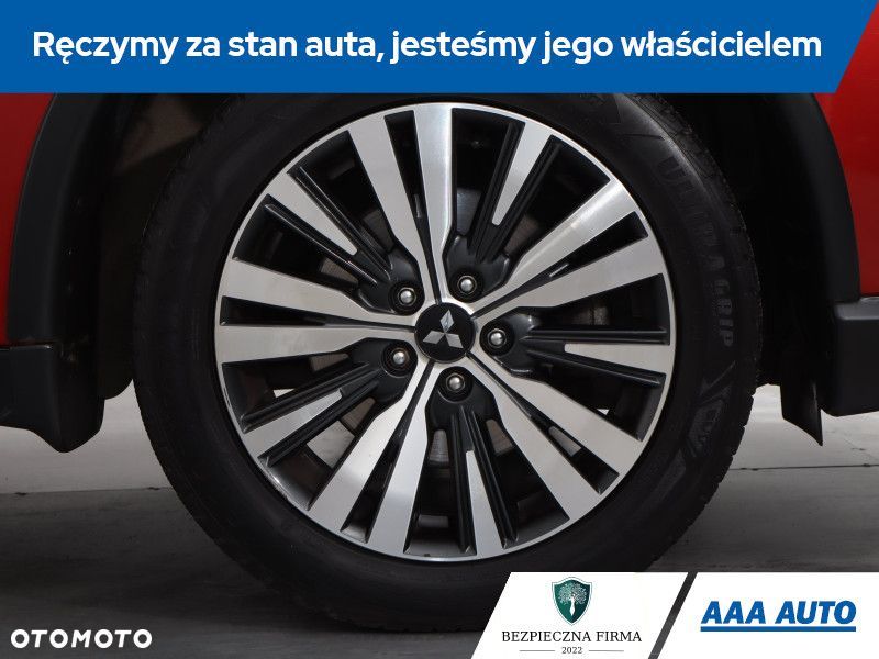 Mitsubishi Outlander - 16