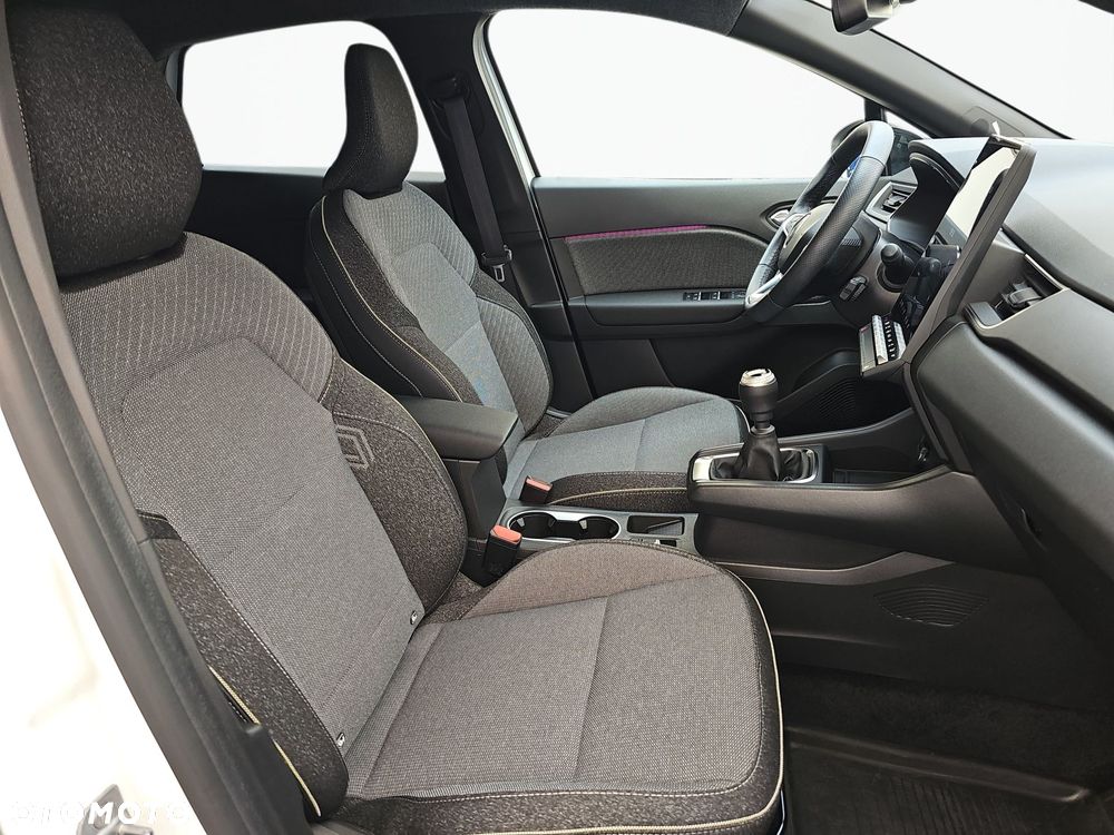 Renault Captur - 17