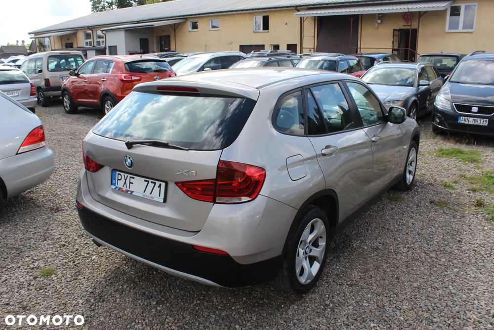 BMW X1 xDrive20d - 4
