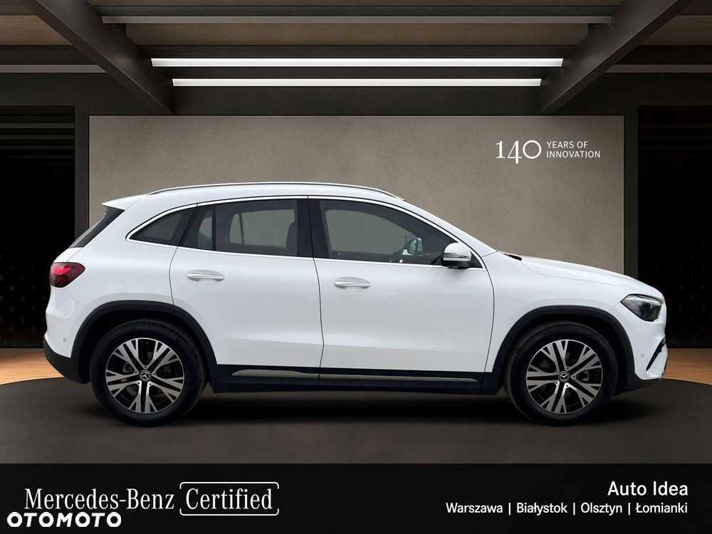 Mercedes-Benz GLA - 7