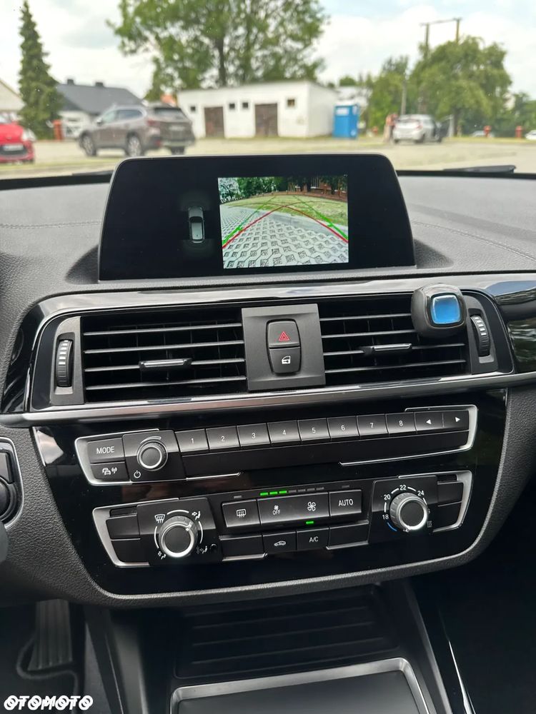 BMW Seria 1 116d - 11