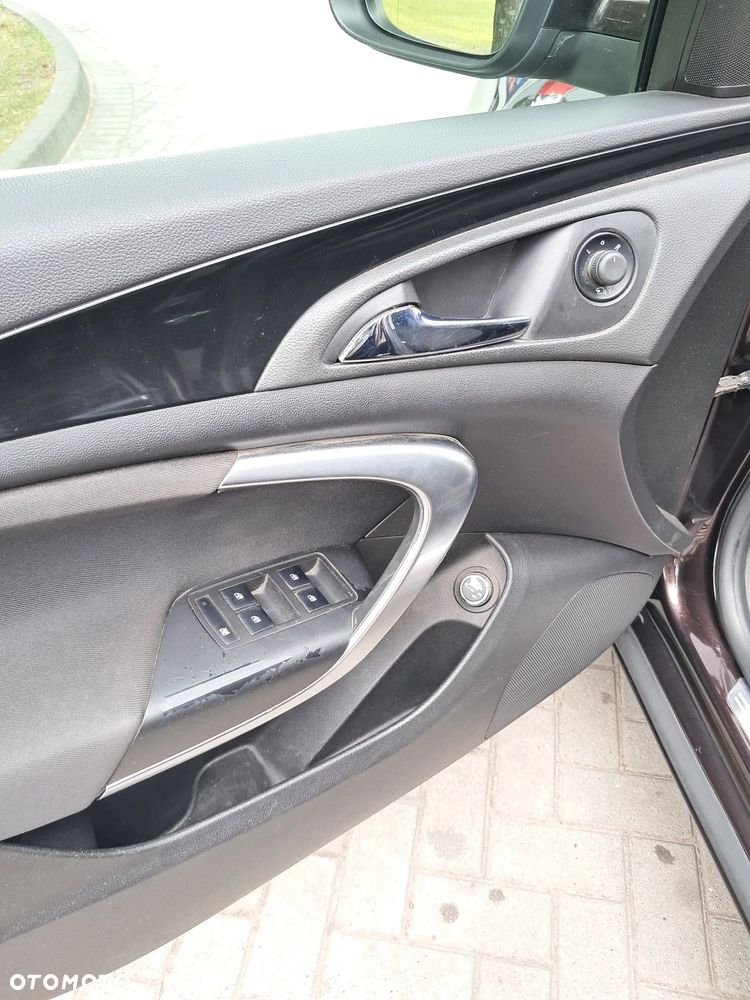 Opel Insignia - 23