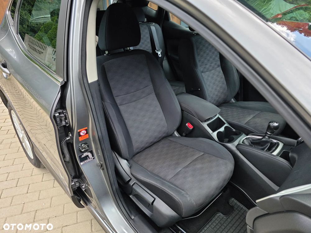 Nissan Qashqai 1.2 DIG-T Acenta EU6 - 15