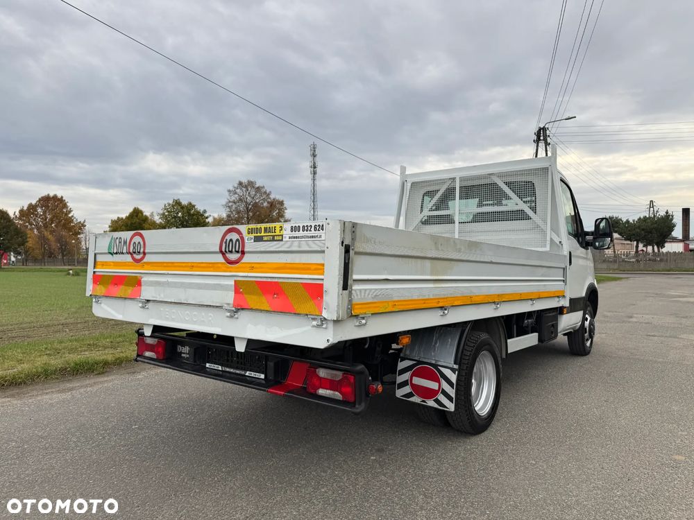 Iveco 50C15 * 3.0 / 150KM * Skrzyniowe * Koła bliźniacze * Rozstaw osi: 3.45m* - 11