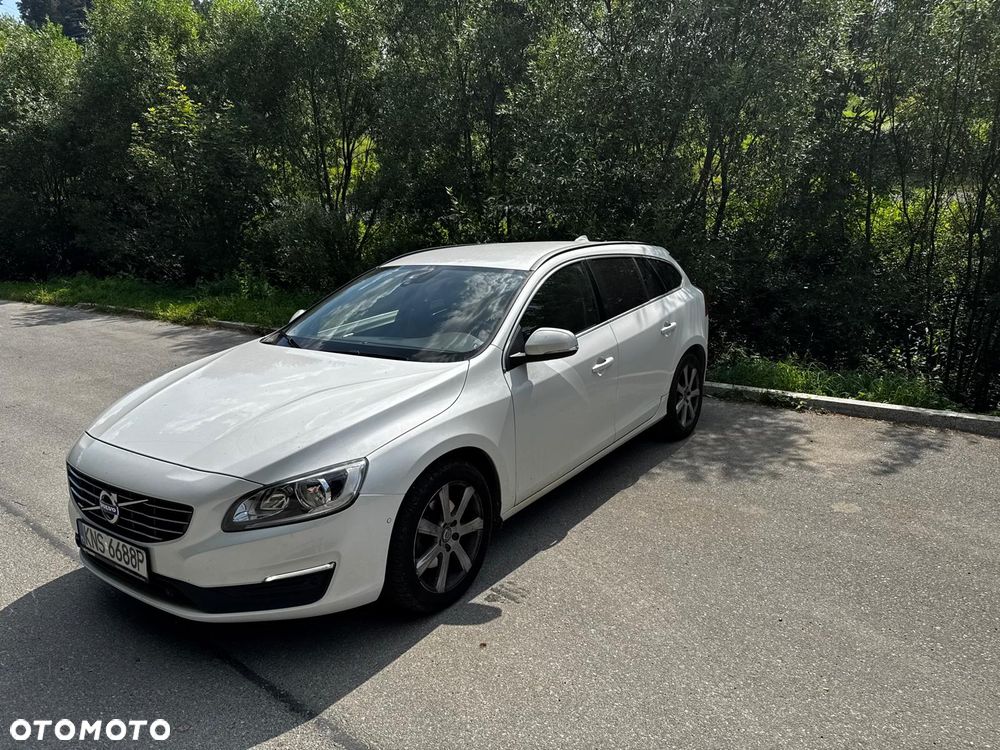 Volvo V60 D2 Drive-E Dynamic Edition (Momentum) - 9