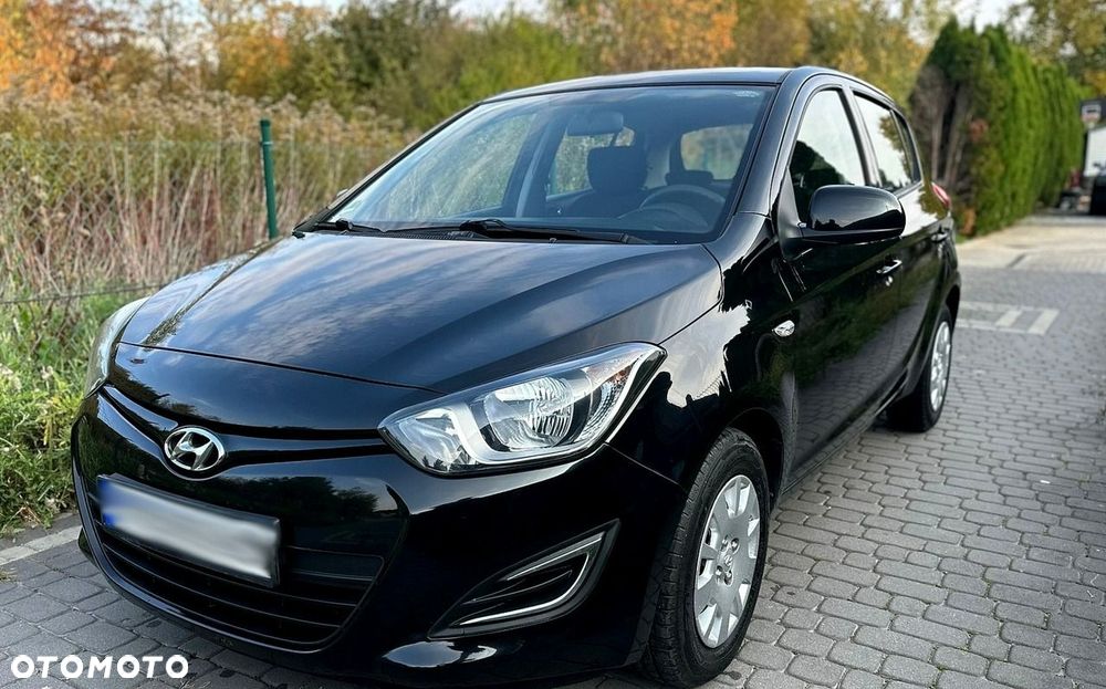 Hyundai i20 - 18