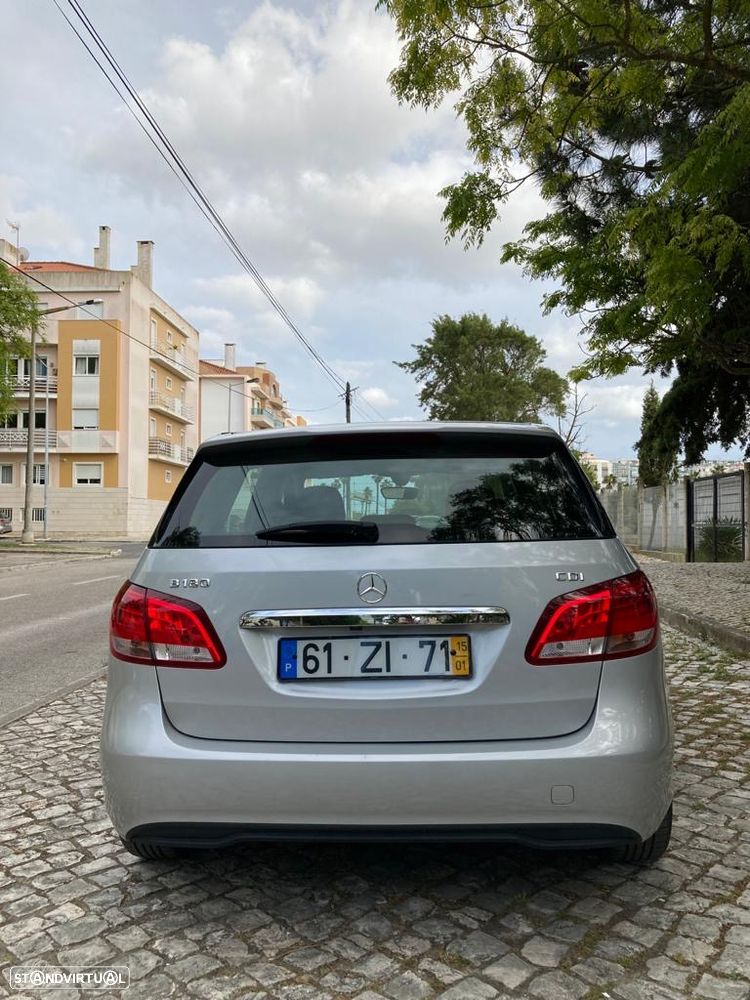 Mercedes-Benz B 180 d BlueEFFICIENCY Edition - 9