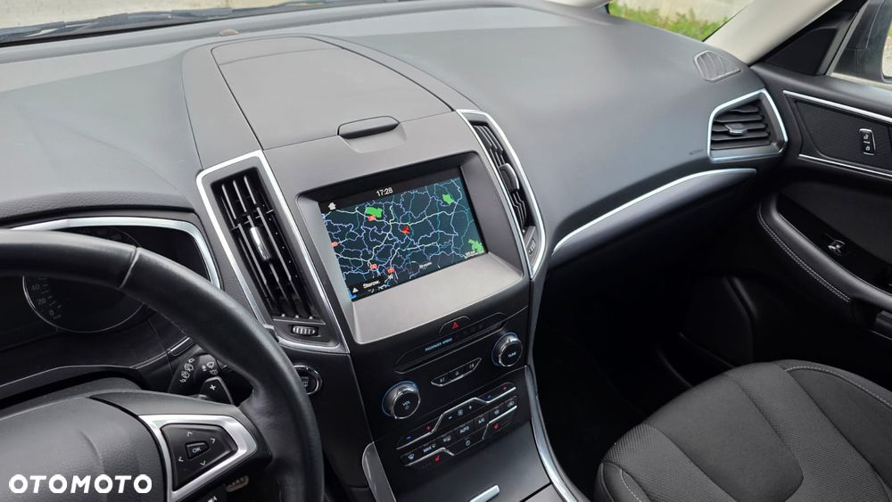 Ford S-Max 2.0 EcoBlue Twin-Turbo Titanium - 10