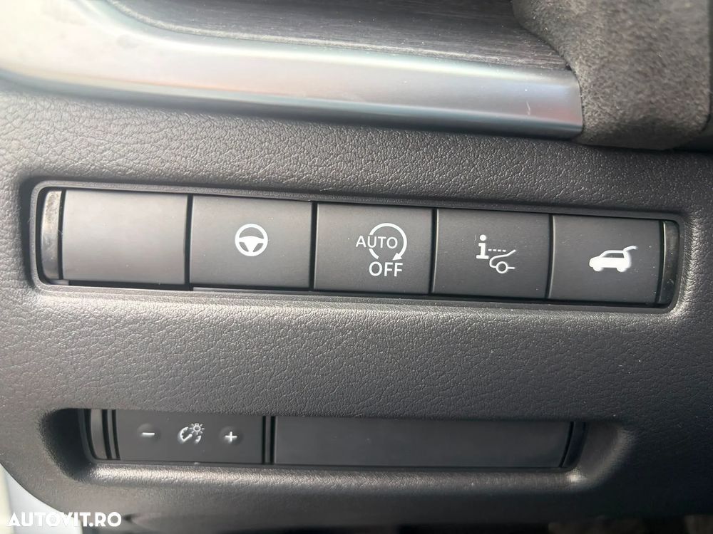 Nissan Qashqai 1.3 l 156CP X-Tronic MHEV Tekna Plus - 16