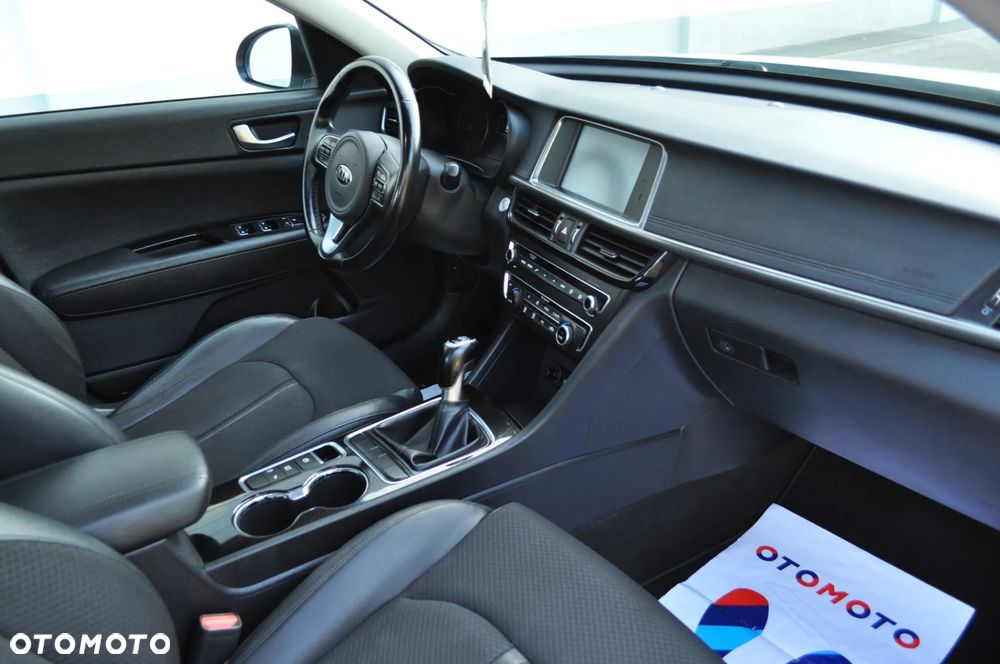 Kia Optima - 15
