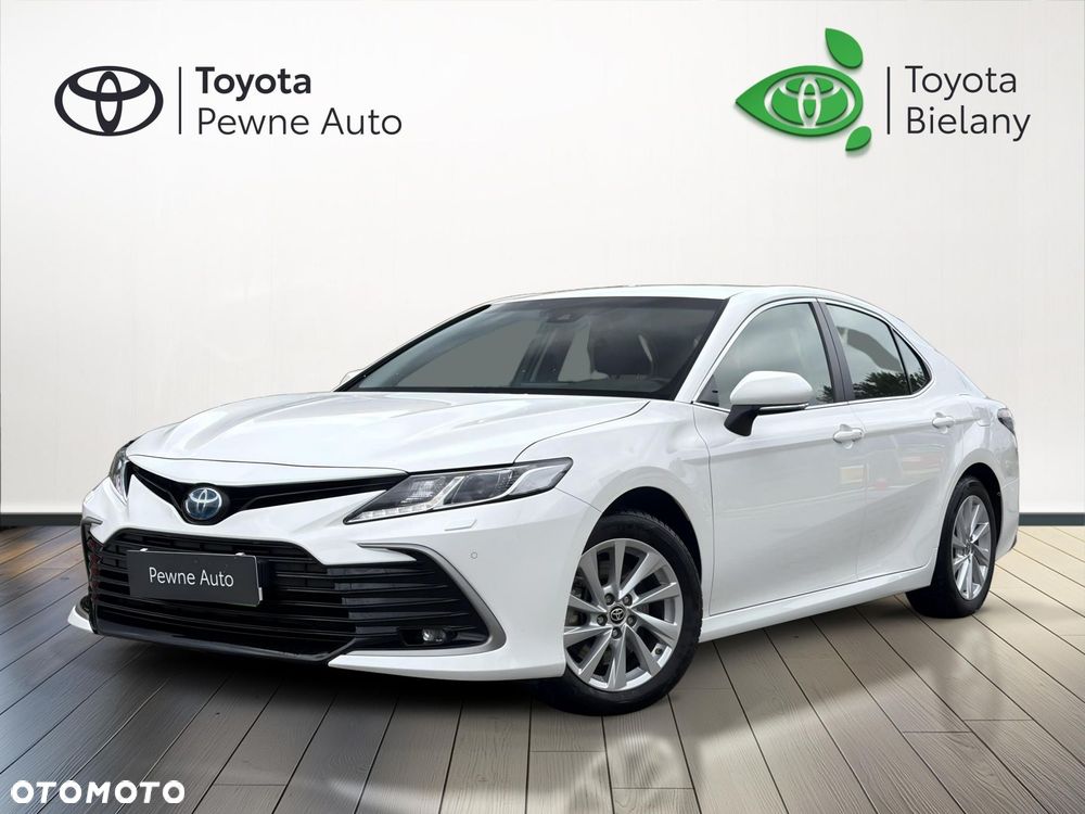 Toyota Camry 2.5 Hybrid Comfort CVT - 1