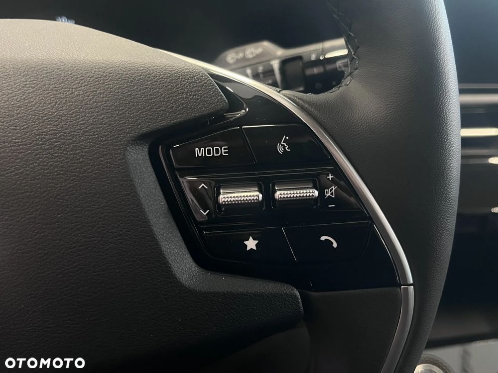 Kia Niro 1.6 GDI Hybrid M - 18