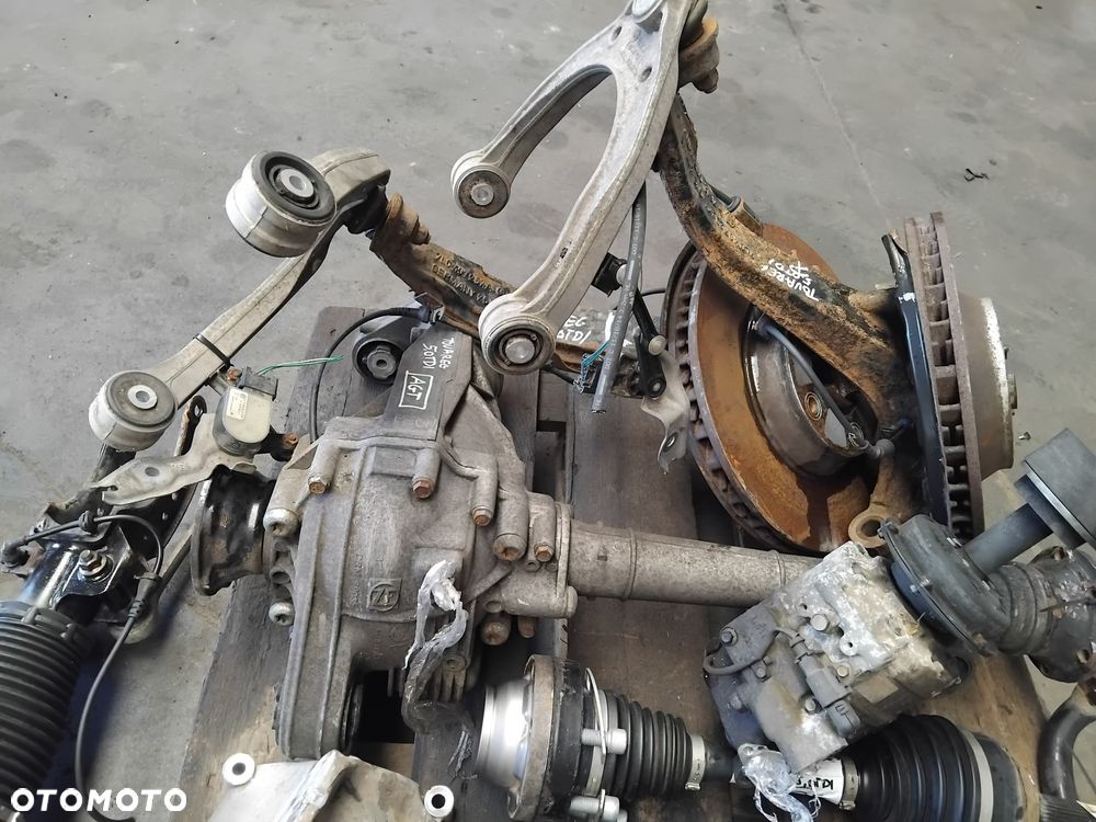 VW Touareg 5,0 tdi skrzynia biegów  ozn. HAQ - 3