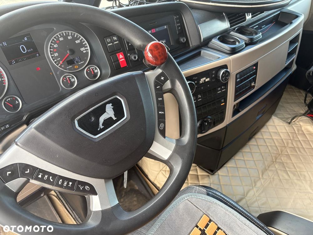 MAN TGX - 14