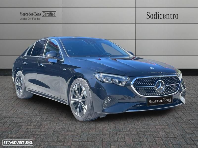 Mercedes-Benz E 300 Standard - 3