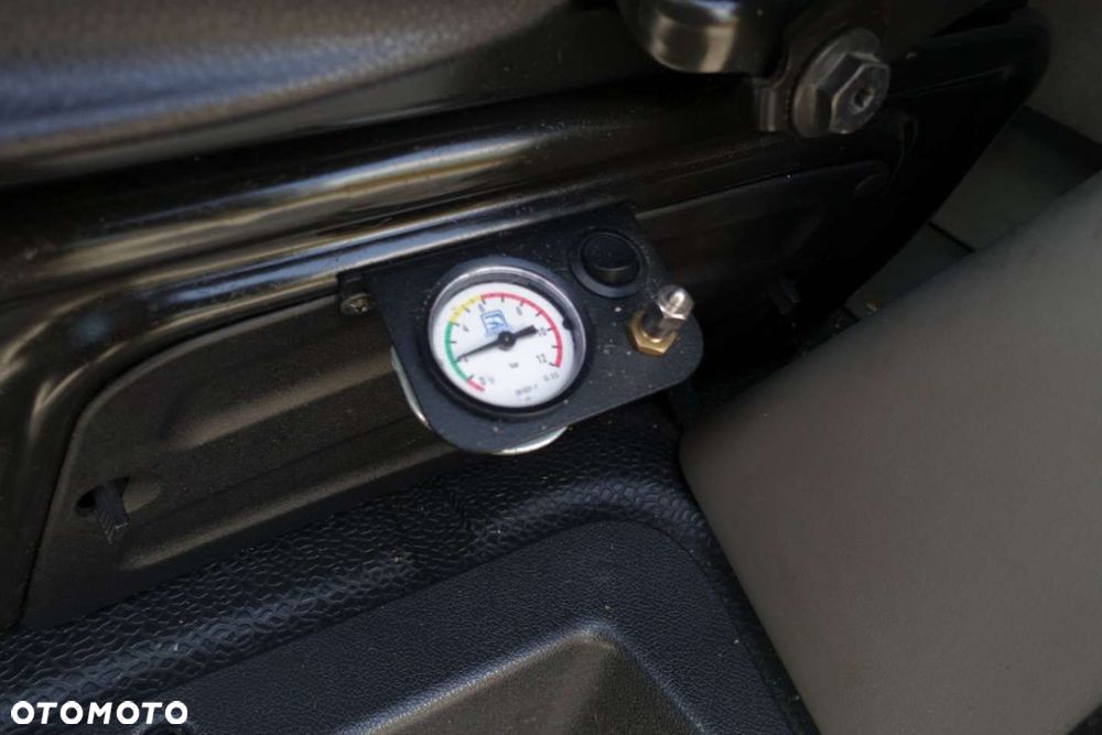 Renault Master 2.3 dCi - 12