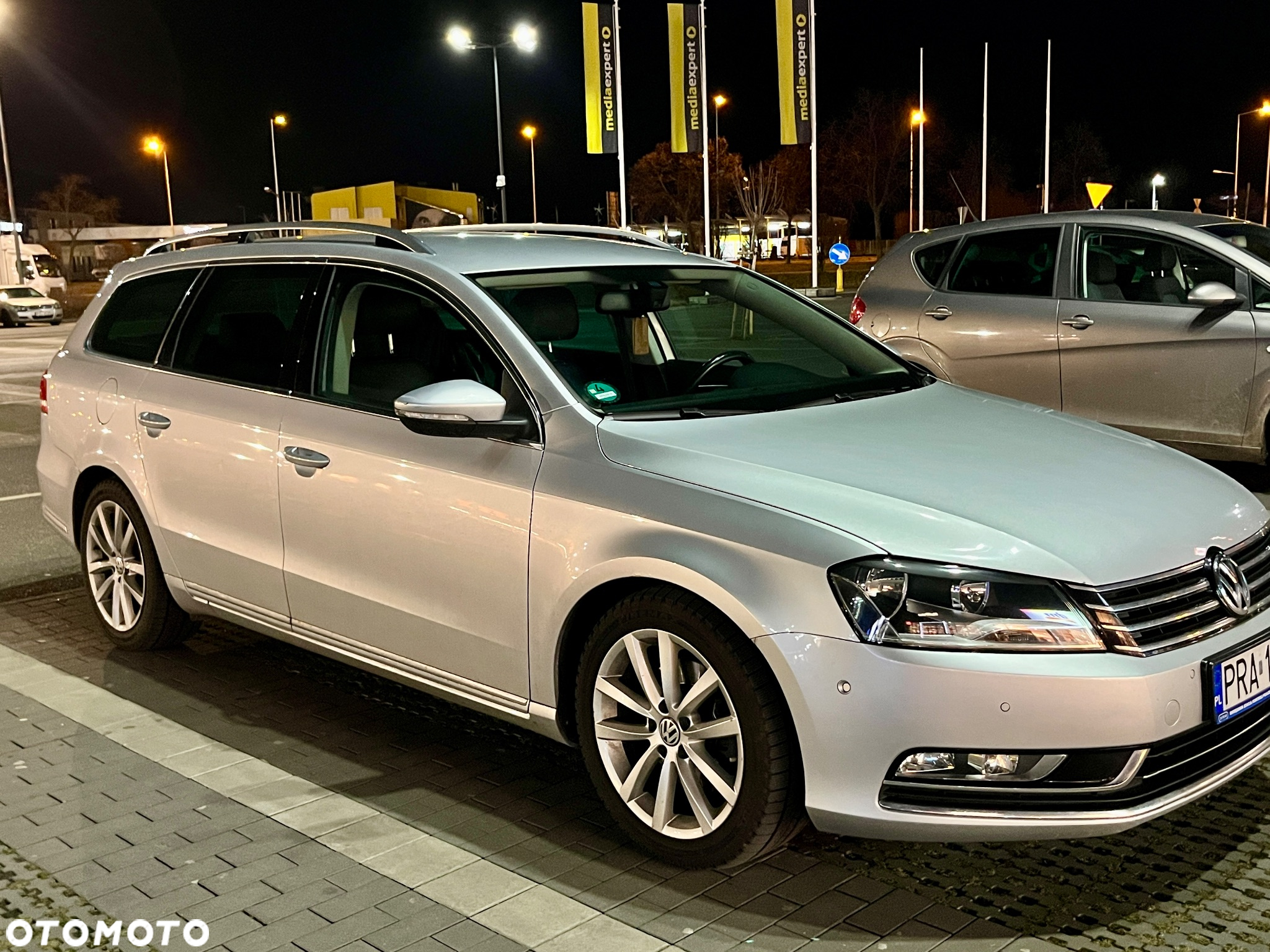 Volkswagen Passat 2.0 TDI 4Mot Highline DSG - 2