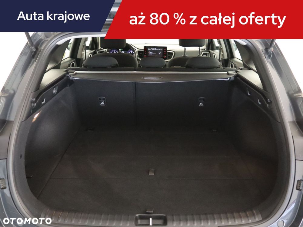 Kia Ceed - 16