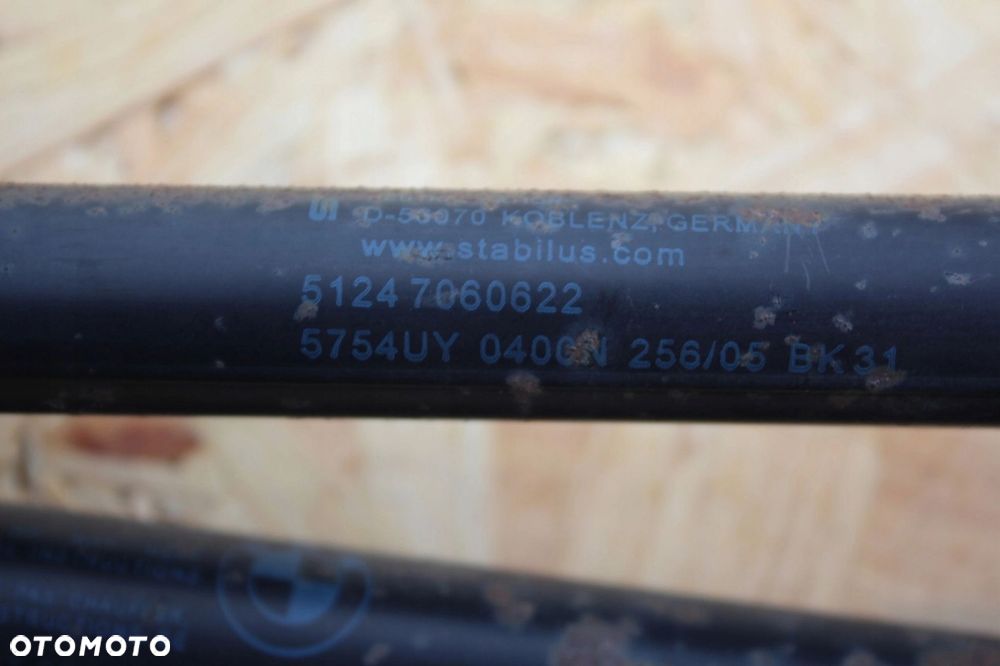 siłowniki klapy BMW e83 x3 komplet 7060622 - 3