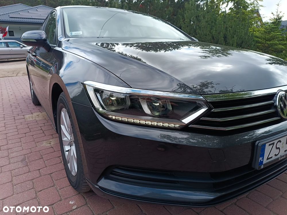 Volkswagen Passat 1.4 TSI BMT Trendline - 24