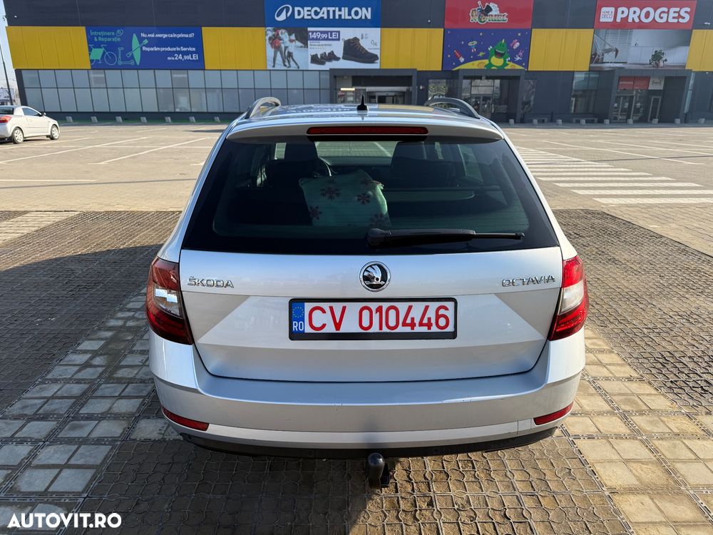 Skoda Octavia - 8