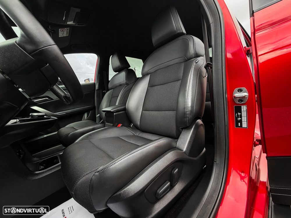 MG MG4 64 kWh Luxury - 11