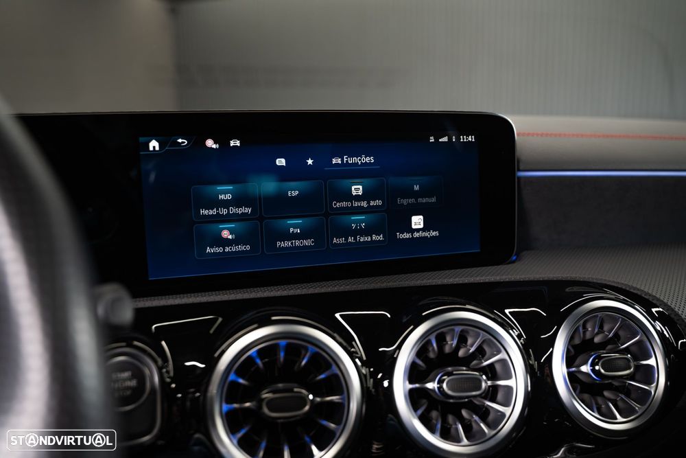 Mercedes-Benz CLA 250 e Shooting Brake AMG Line - 37