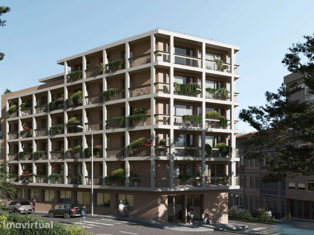 Apartamento T0+1 c/ garagem - Junto ao Metro - Bonfim - Grande imagem: 2/8