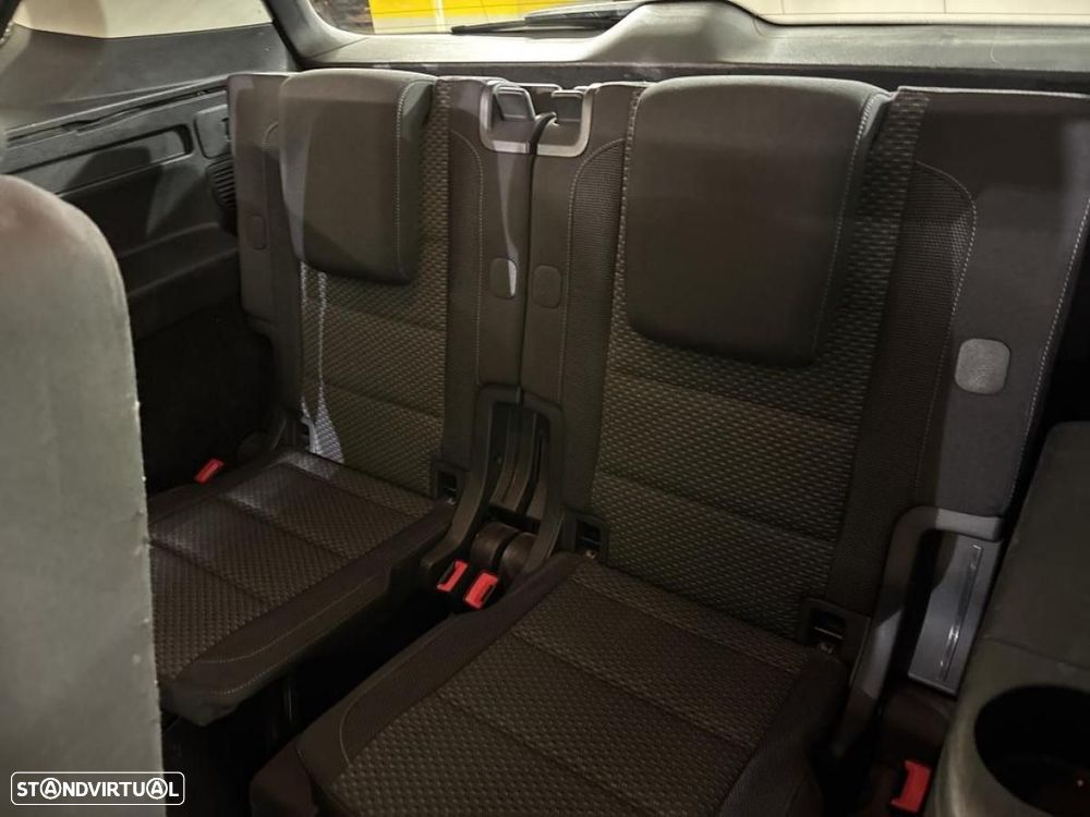 VW Touran 1.5 TSI Confortline - 4