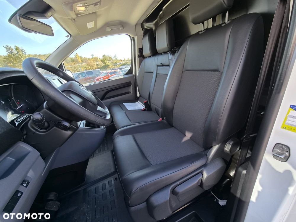 Opel Vivaro - 16