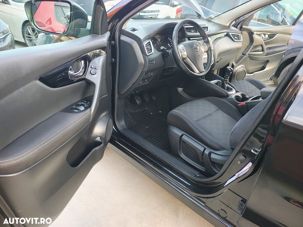Nissan Qashqai 1.6 DCI ALL-MODE 4x4i TEKNA+ - 7